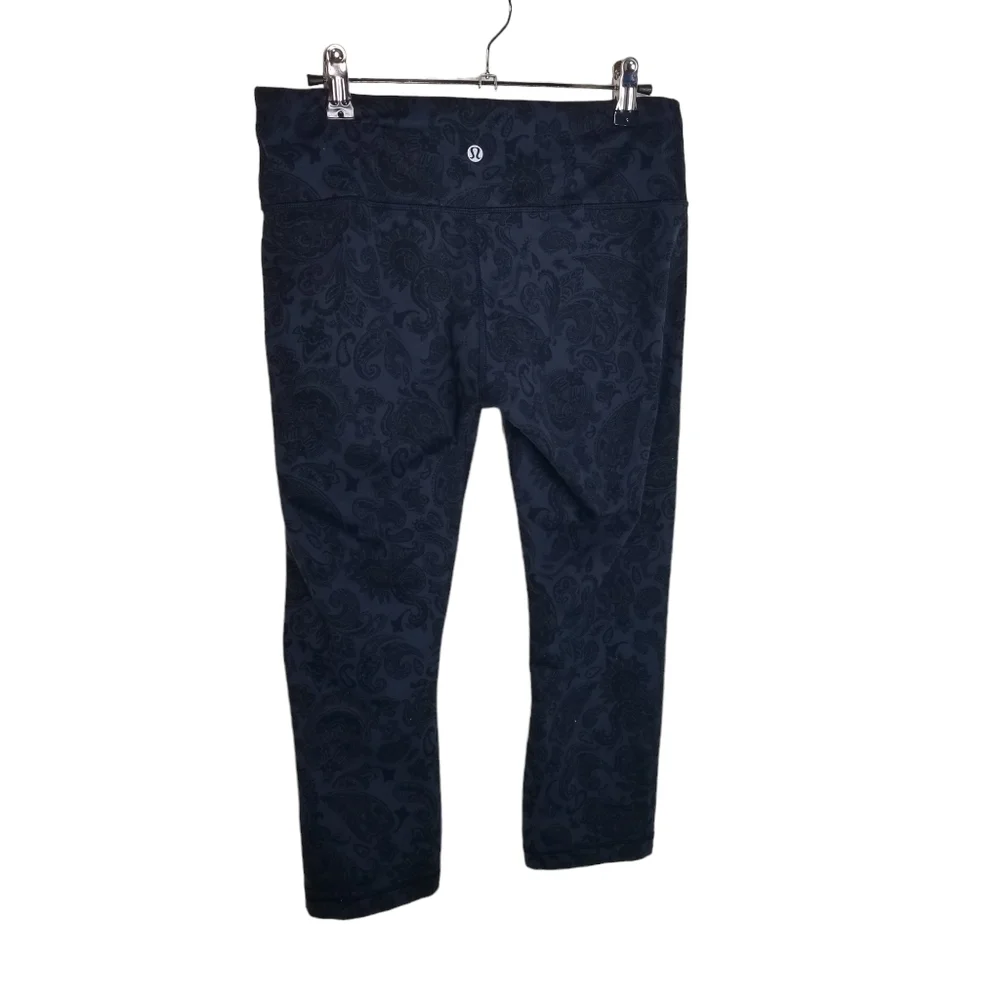 Lululemon Wunder Under blue black paisley crop leggings
